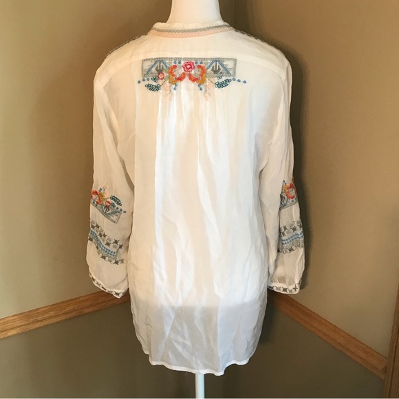 JOHNNY WAS White Rayon Tunic Blouse Top Colorful Floral EMBROIDERY Size Small - Picture 6 of 11